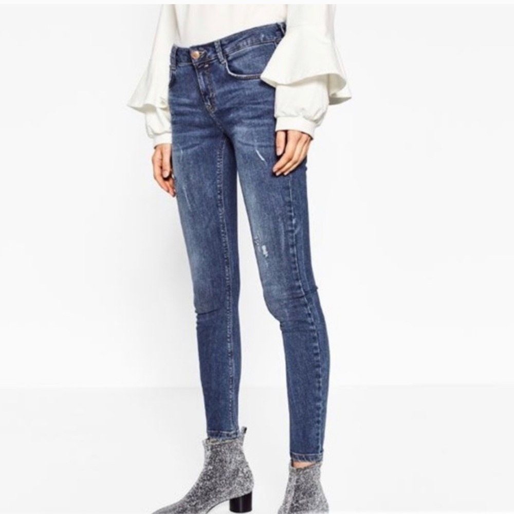 Zara Trafaluc Ripped Jeans